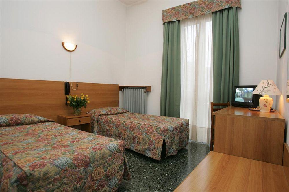 Hotel Eden