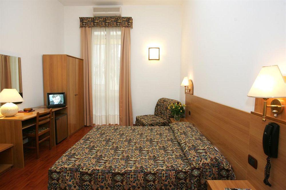 Eden Hotel