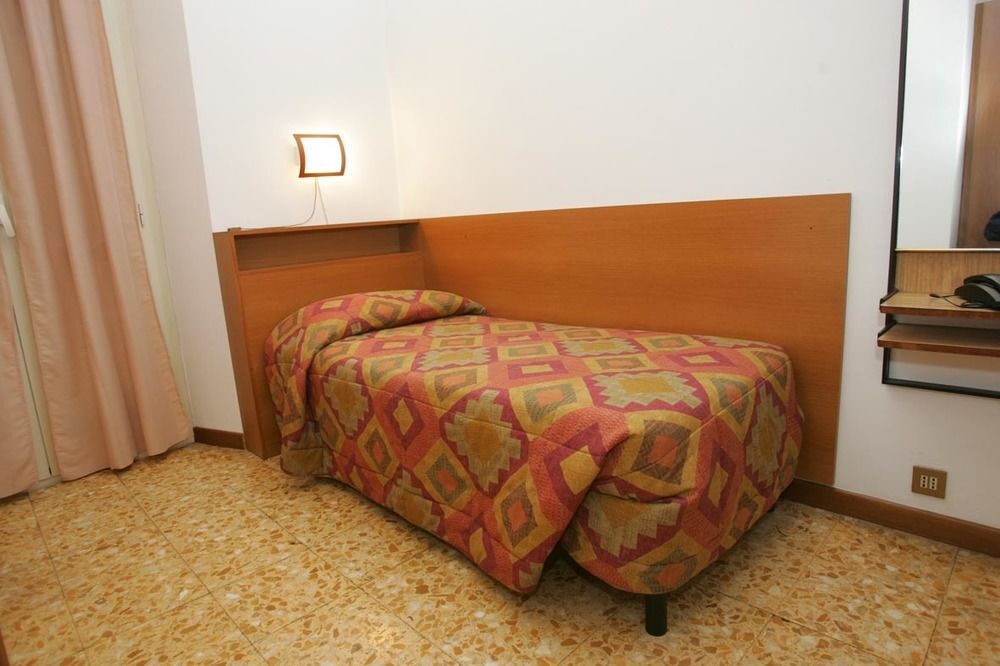 Eden Hotel