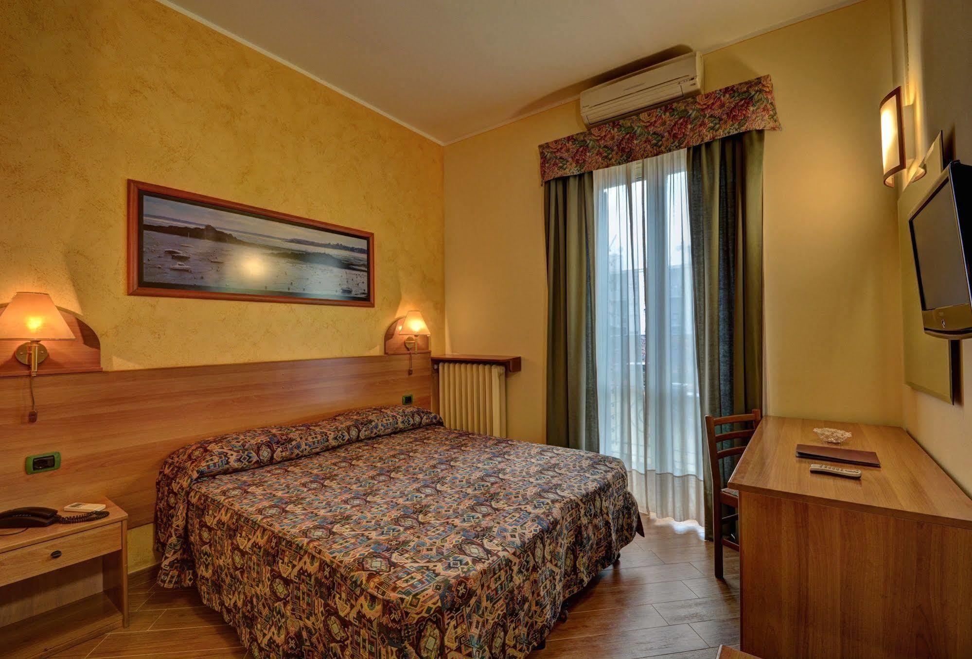 Hotel Eden 3*